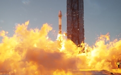 Liftoff Of Hyperion Class Rocket [01]